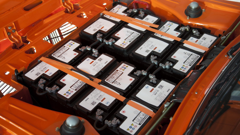 Illustration for article titled 40 Years Of Playing With Electricity At BMW
